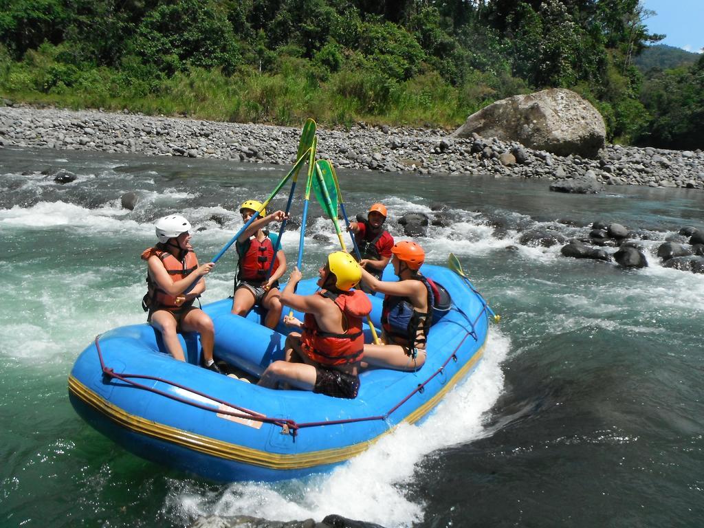 Spanish By The River - Turrialba Exteriér fotografie